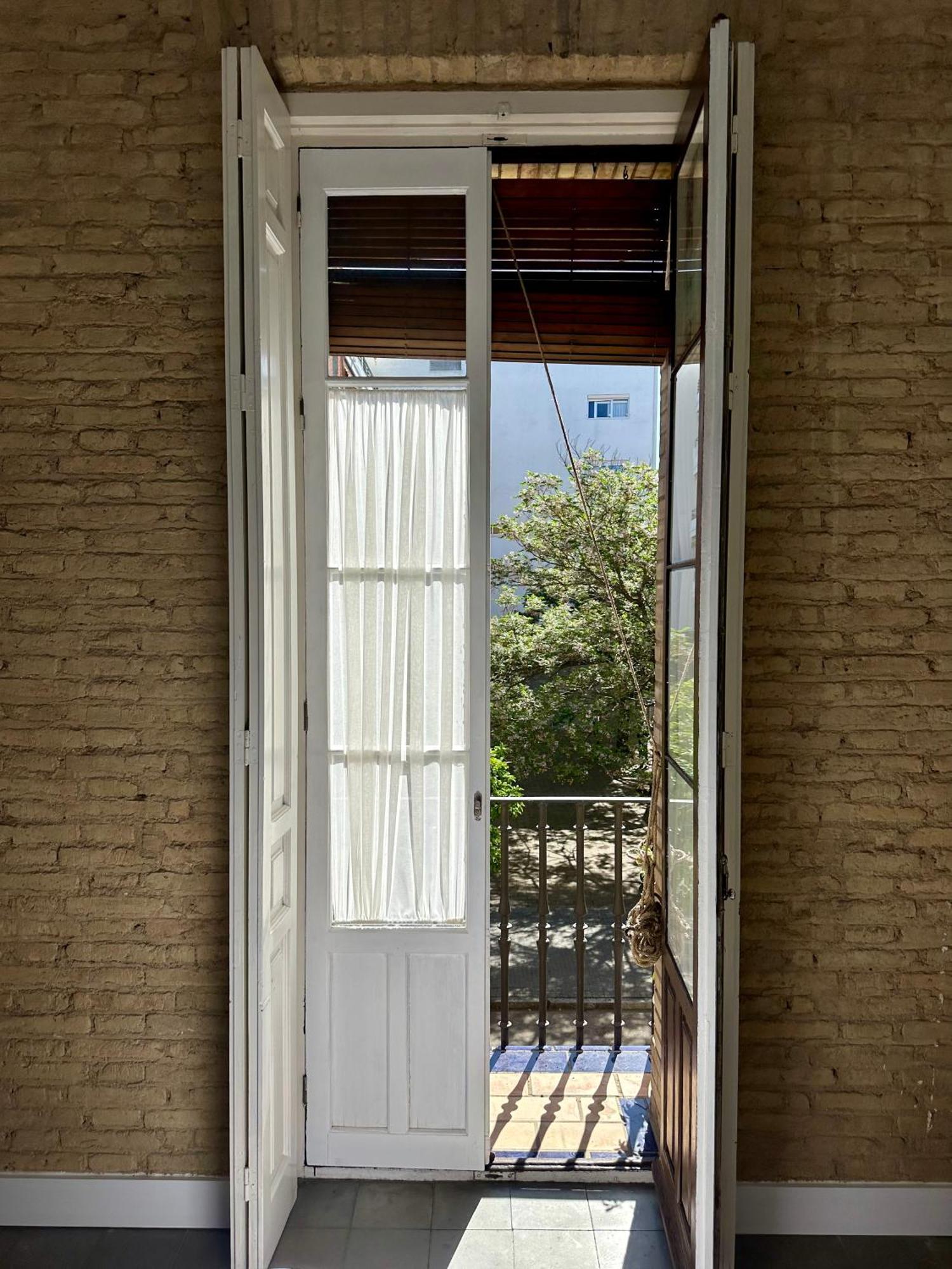 Unique Sevilla, Seville